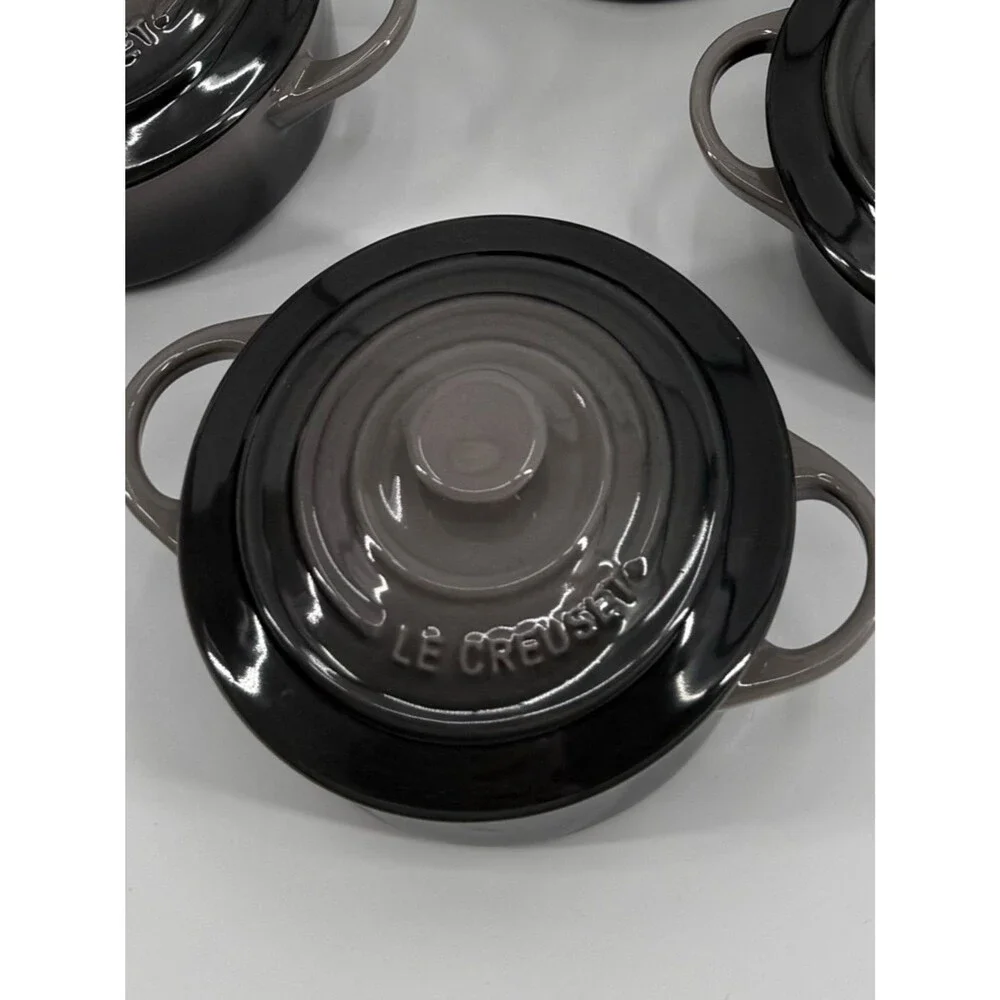 Le Creuset Mini Round Cocotte in Oyster | 8 oz